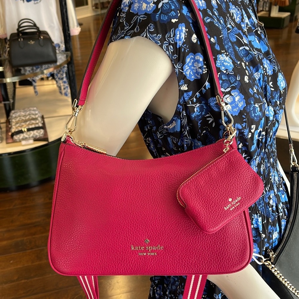 Kate Spade Rosie Shoulder Bag With Tech Attachment AirPod 
Renaissance Rosie
NWT